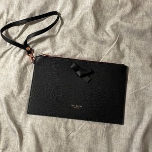 NEW Ted Baker Wristlet